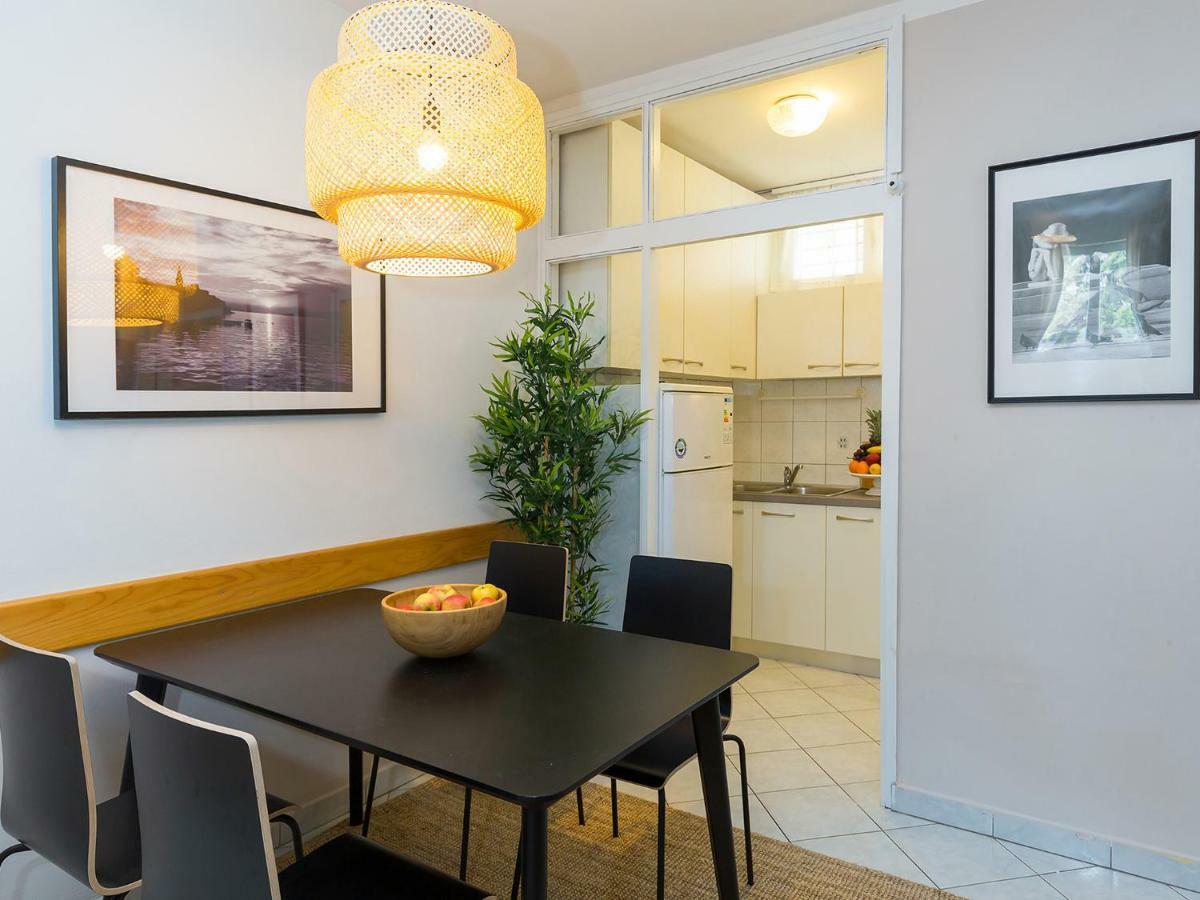 New City Center Design Apartment 波雷奇 外观 照片